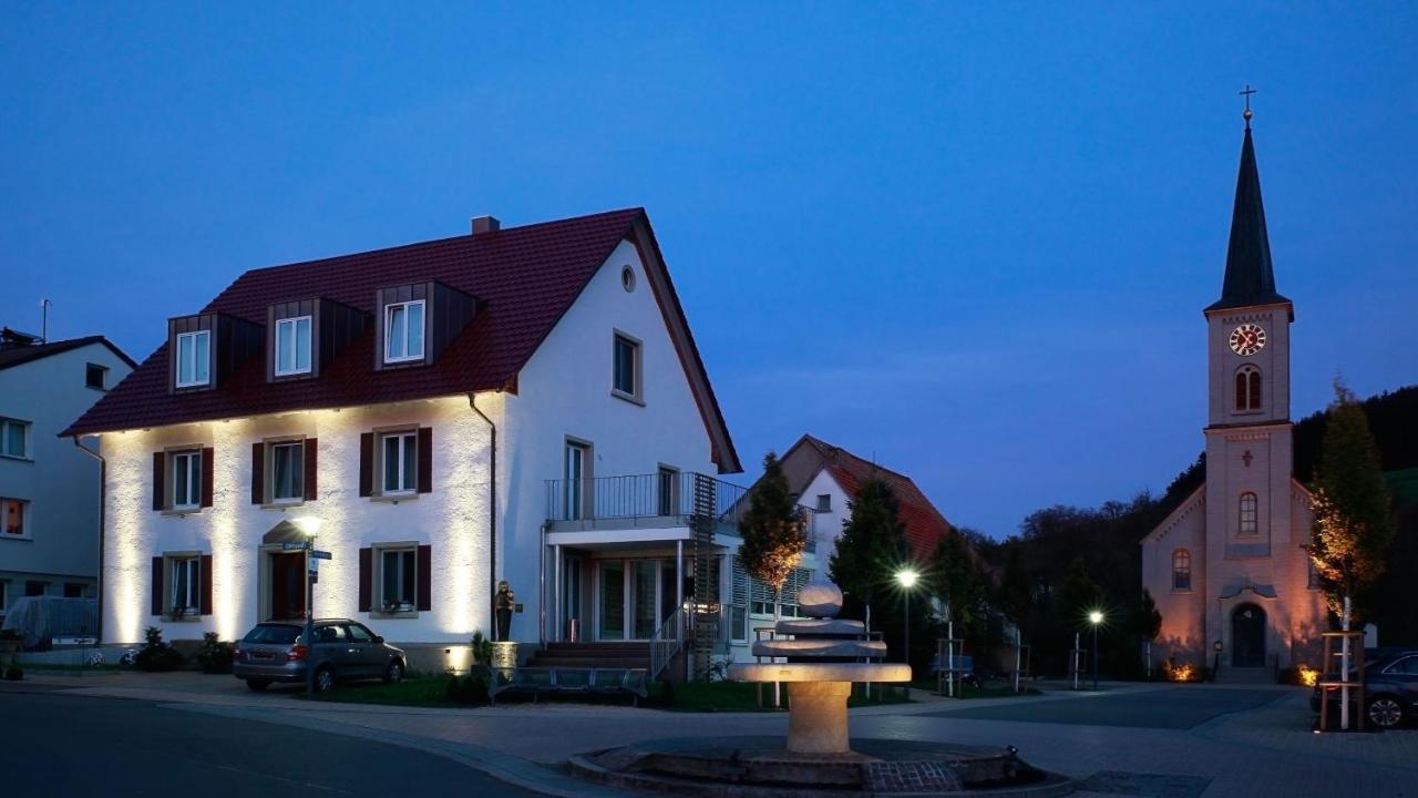 Hotel Roessle Furstenberg  Екстериор снимка