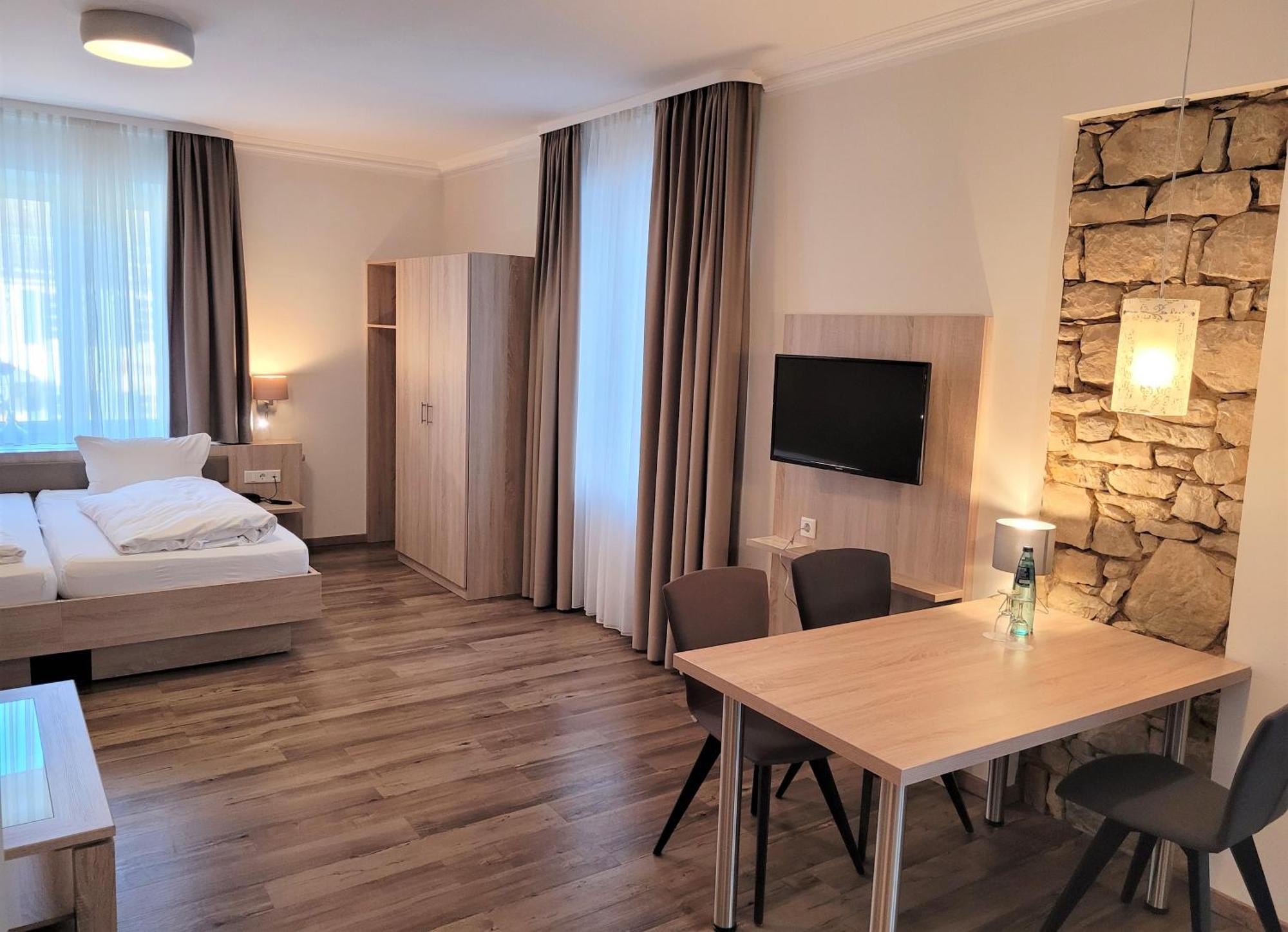 Hotel Roessle Furstenberg  Екстериор снимка